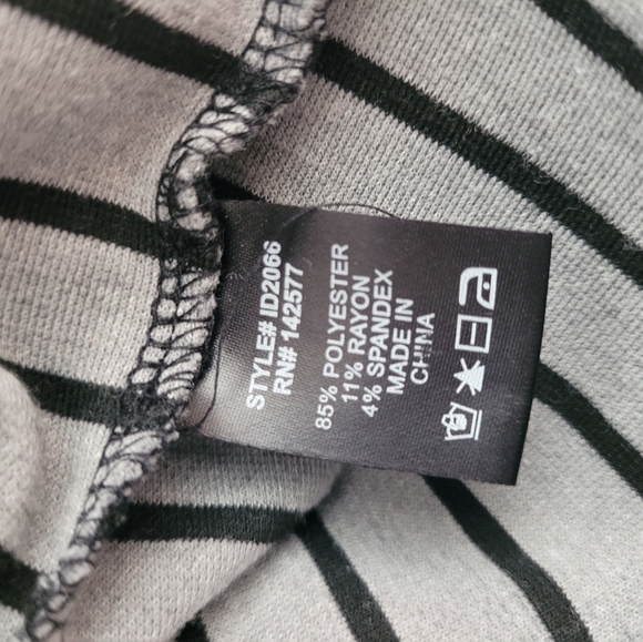 NWOT  Iris Gray & Black Stripe Bodycon Tulip Hem - Picture 4 of 5